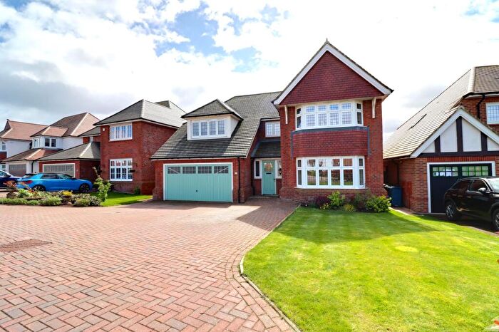 5 Bedroom Detached House For Sale In Oberton Gardens, Stafford, ST18