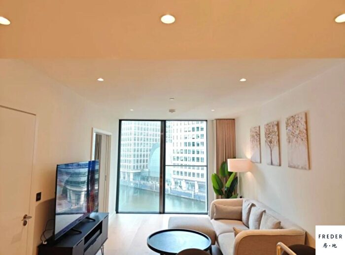1 Bedroom Apartment To Rent In Hampton Tower, South Quay Plaza, E14