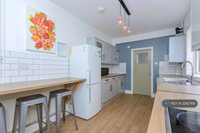 4 Bedroom Terraced House To Rent In Paton Street, Leicester, LE3