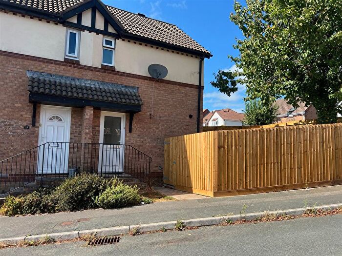 2 Bedroom End Of Terrace House For Sale In Plympton, Plymouth, PL7
