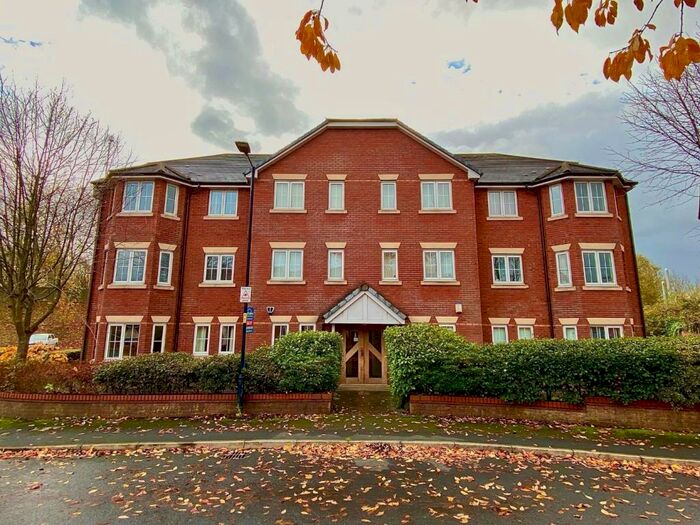 2 Bedroom Flat To Rent In Chelsfield Grove, Manchester, M21