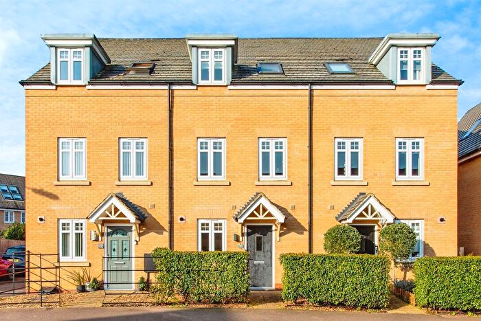 3 Bedroom Town House For Sale In Summers Hill Drive, Papworth Everard, Cambridge, CB23