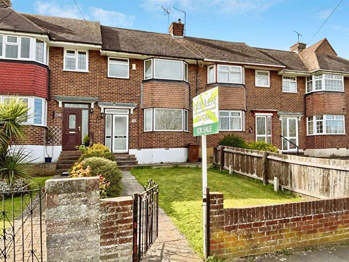 3 Bedroom House For Sale In Maidstone Road, Rochester, ME1