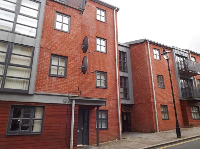2 Bedroom Property To Rent In Avenham Mills, Preston, PR1