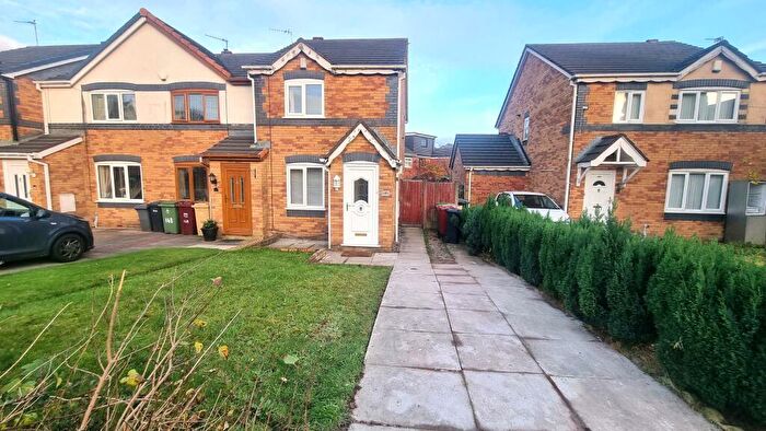 2 Bedroom Semi-Detached House To Rent In Ellesmere Road, Bolton, BL3