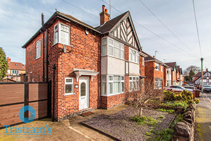 3 Bedroom Semi Detached House For Sale In Western Gardens, Nottingham, NG8