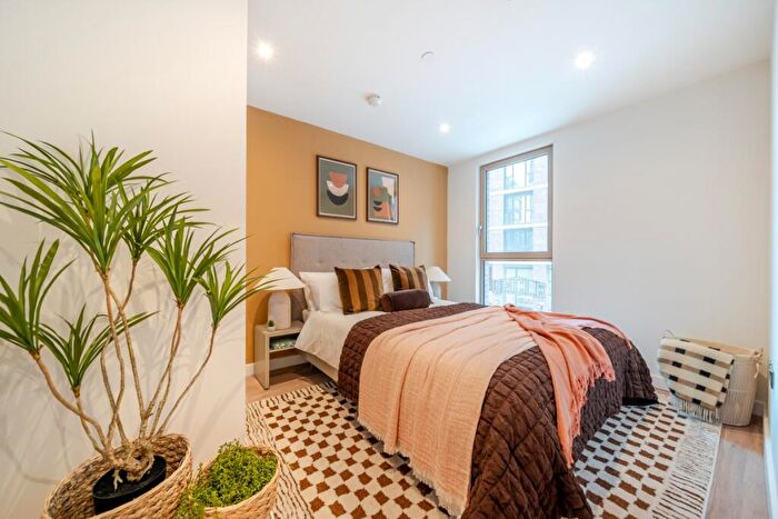 1 Bedroom Apartment To Rent In Uncle Leeds, Whitehall Leeds, LS12