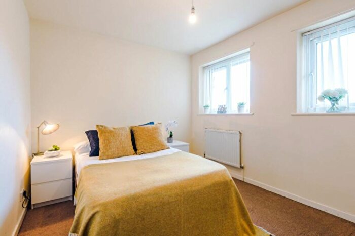 1 Bedroom Terraced House To Rent In Saturn Grove, Salford, M6
