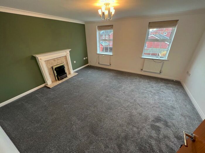 3 Bedroom House To Rent In Doe Close, Penylan, Cardiff, CF23