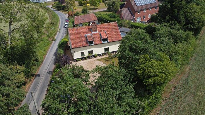 4 Bedroom Detached House For Sale In The Street, Tibenham, NR16