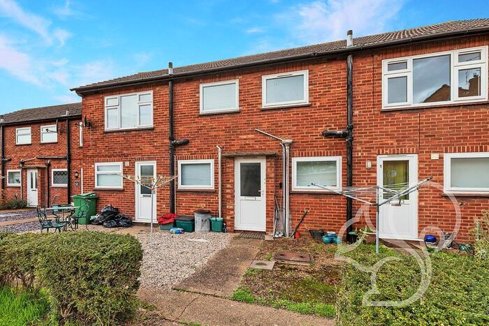 1 Bedroom Flat To Rent In Van Dyck Road, Colchester, CO3