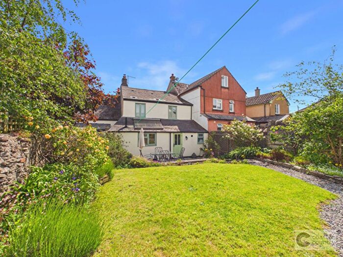 3 Bedroom Terraced House For Sale In Croft Road, Ipplepen, TQ12