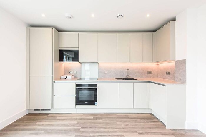 1 Bedroom Flat To Rent In Colindale Gardens, Colindale, London, NW9