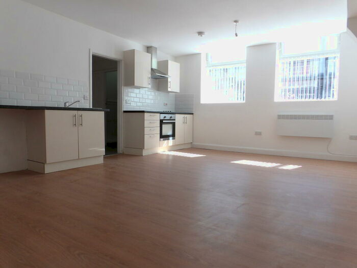 1 Bedroom Apartment To Rent In Albert Street, Mansfield, NG18