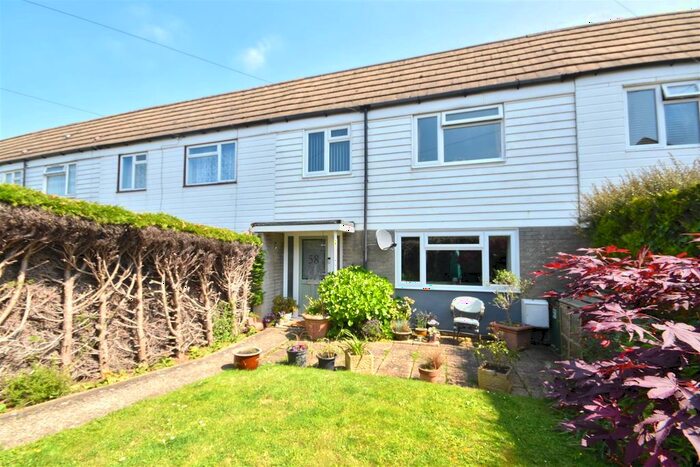 3 Bedroom Property For Sale In The Maltings, Peasmarsh, Rye, TN31