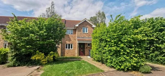 3 Bedroom End Of Terrace House To Rent In The Croft, Christchurch, PE14