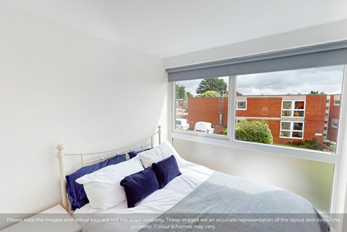 6 Bedroom House To Rent In Yew Tree Close, EX4