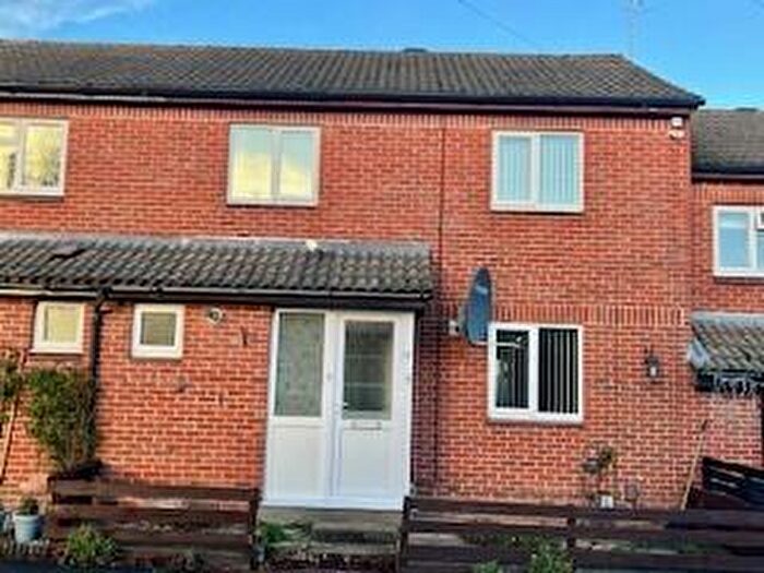 3 Bedroom Terraced House To Rent In Jewell Close, Salisbury, Wiltshire, SP1