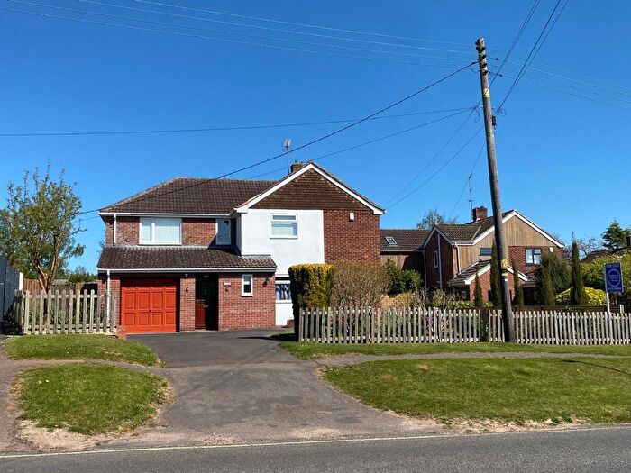 5 Bedroom Detached House For Sale In Duxford Road, Whittlesford, Cambridge, CB22