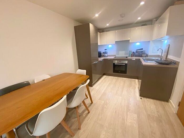 1 Bedroom Flat To Rent In Cyber Avenue, Oakgrove, Milton Keynes, MK10
