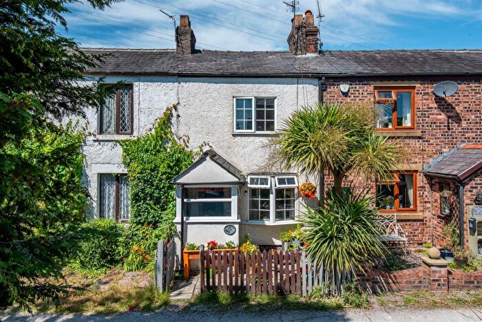 2 Bedroom Terraced House For Sale In Longmeanygate, Midge Hall, Leyland, PR26
