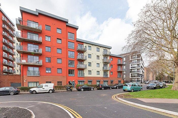 1 Bedroom Flat To Rent In Runnel Court, Spring Place, Barking, IG11