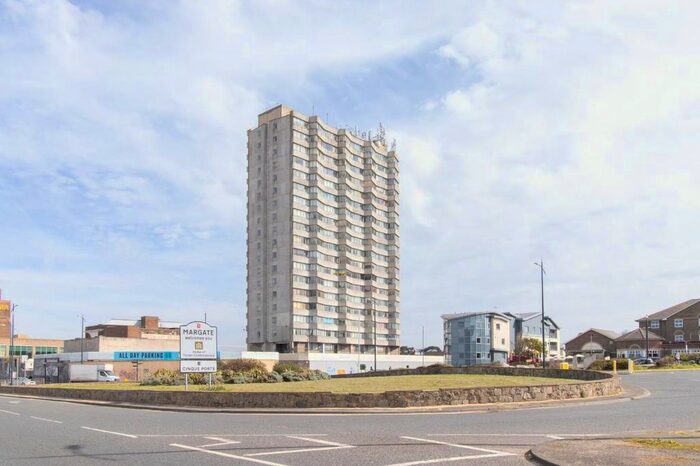 2 Bedroom Flat To Rent In All Saints Avenue, Margate, CT9