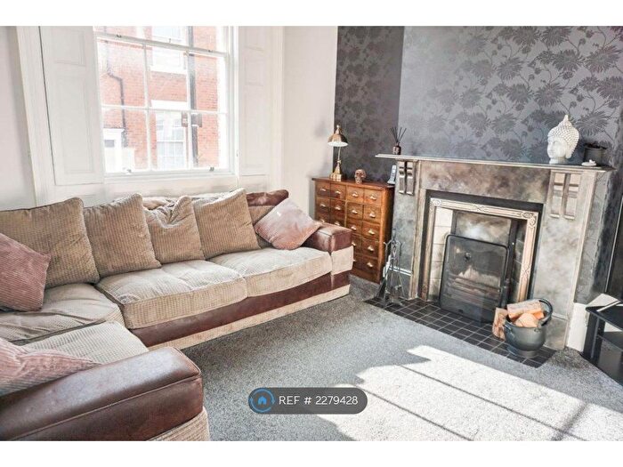 6 Bedroom Terraced House To Rent In Regent Street, Preston, PR1