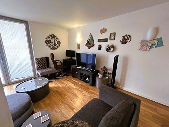 1 Bedroom Flat To Rent In Empire Way, Wembley, HA9