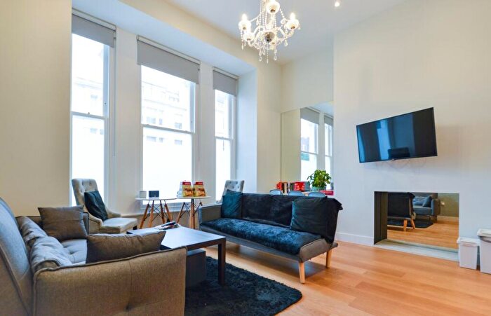 2 Bedroom Apartment To Rent In Hampstead Hill Gardens, Hampstead, NW3