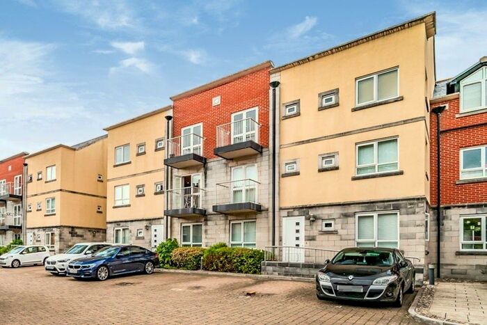 2 Bedroom Flat To Rent In The Albany, Gloucester Square, Southampton, Hampshire, SO14