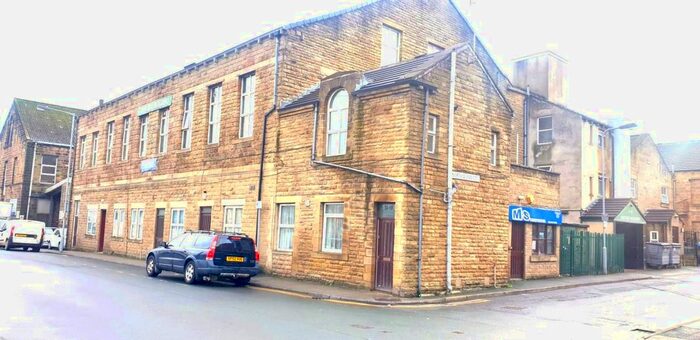 1 Bedroom Flat To Rent In Alice Street, Keighley, BD21