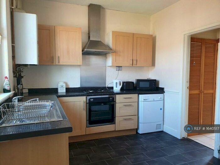 2 Bedroom Flat To Rent In Grangemouth, Falkirk, FK3