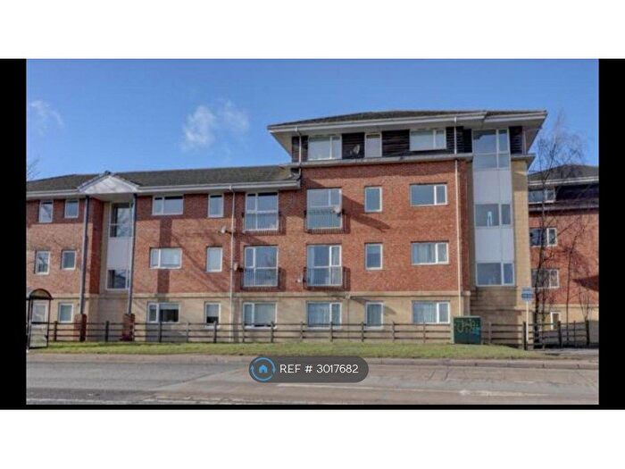 2 Bedroom Flat To Rent In The Lodge, Sutton-In-Ashfield, NG17