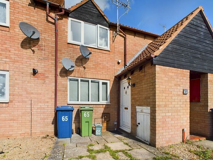 1 Bedroom Maisonette To Rent In Grange Court, Northway, Tewkesbury, GL20