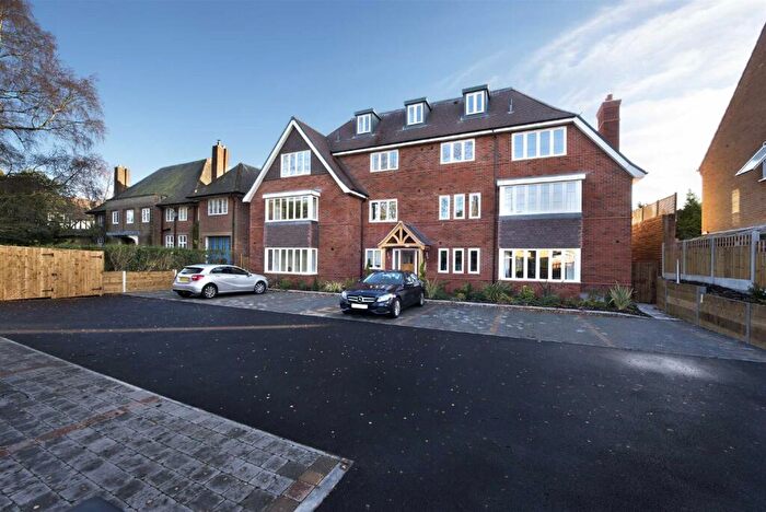 2 Bedroom Apartment To Rent In Digby Road, Sutton Coldfield, B73