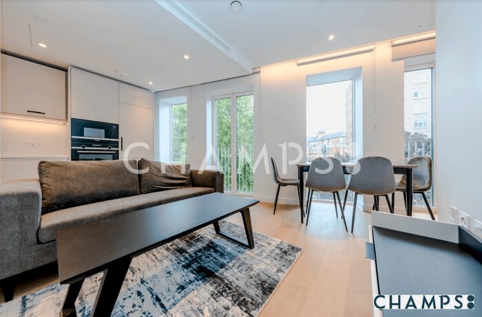 Studio For Sale In Truro House Mount Pleasent, WC1X