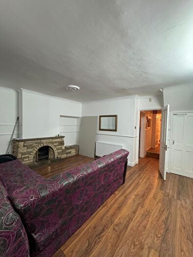 3 Bedroom Terraced House To Rent In Davington Road, Dagenham, RM8