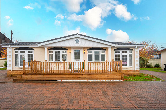 2 Bedroom Park Home For Sale In Murray Street, Paisley, PA3