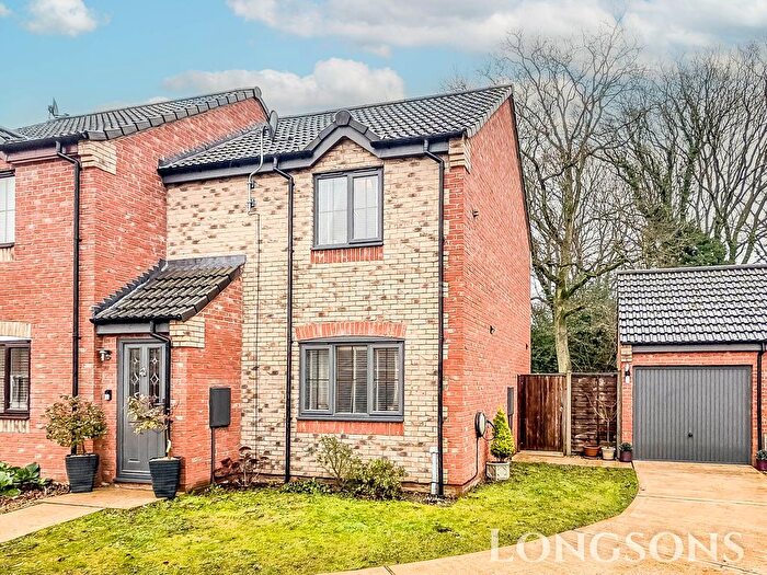 2 Bedroom Semi Detached House For Sale In Maple Drive, Swaffham, PE37