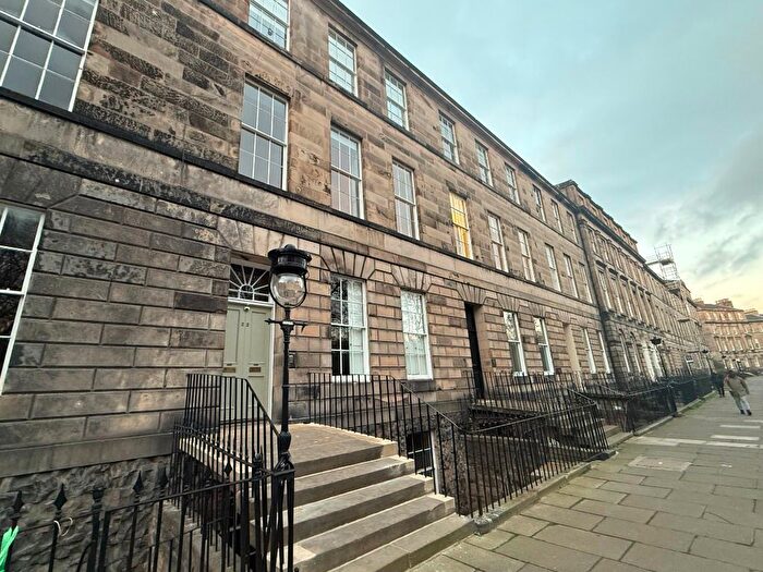 1 Bedroom Flat To Rent In Drummond Place, New Town, Edinburgh, EH3