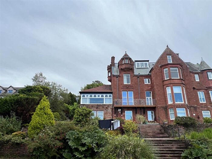 2 Bedroom Flat To Rent In Eglinton Gardens, Skelmorlie, PA17