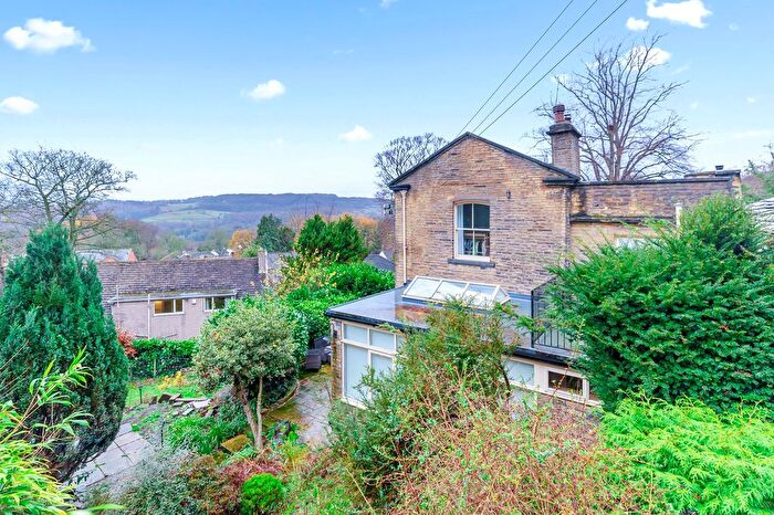 3 Bedroom Semi-Detached House For Sale In Fernhill, Bingley, West Yorkshire, BD16