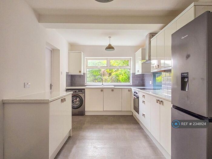 3 Bedroom Semi-Detached House To Rent In The Chase, Goffs Oak, Waltham Cross, EN7