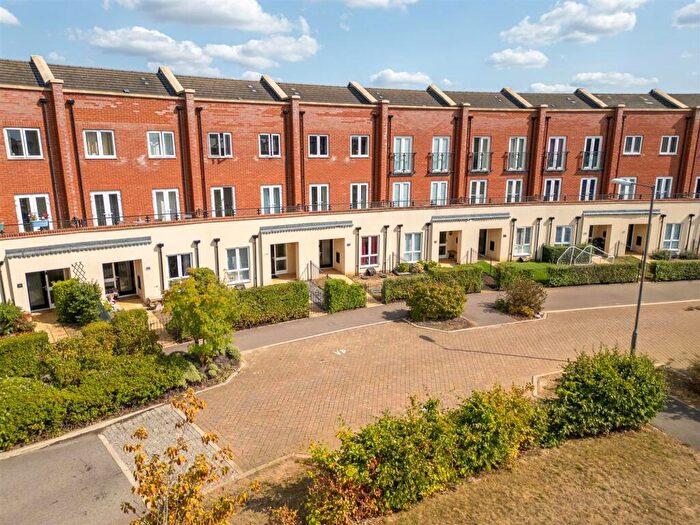 5 Bedroom House For Sale In Nicholas Charles Crescent, Aylesbury, HP18