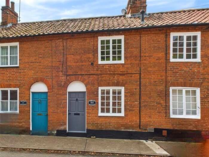 2 Bedroom Terraced House To Rent In Seckford Street, Woodbridge, Suffolk, IP12