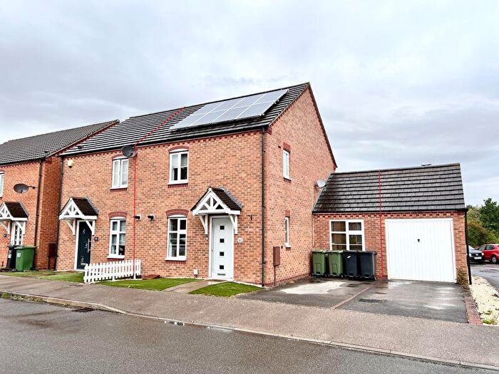 3 Bedroom Semi Detached House To Rent In Darwin Crescent, Loughborough, LE11