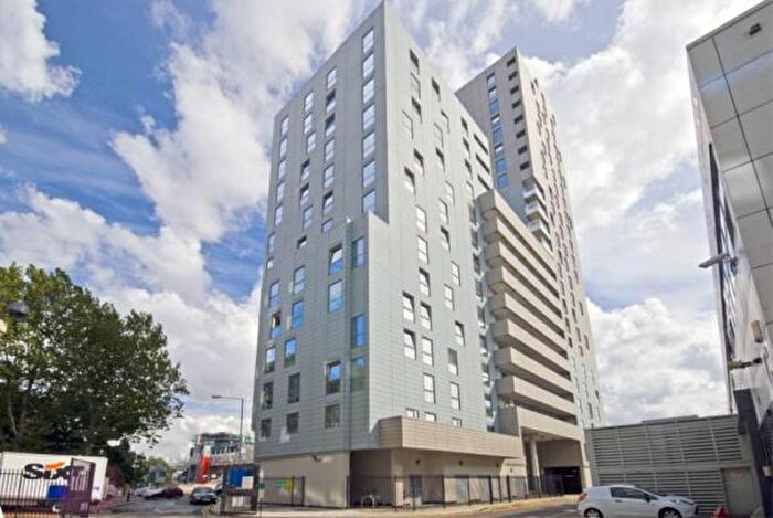 1 Bedroom Apartment To Rent In Wharfside Point South, Prestons Road, Canary Wharf, Blackwall Way, London, E14