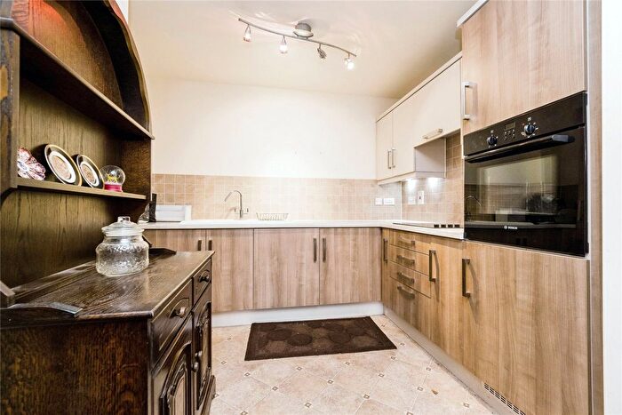 1 Bedroom Property To Rent In Dolphin Approach, Romford, RM1