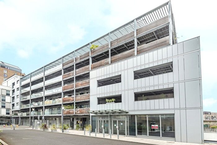 2 Bedroom Flat For Sale In Merryweather Place, Greenwich, SE10